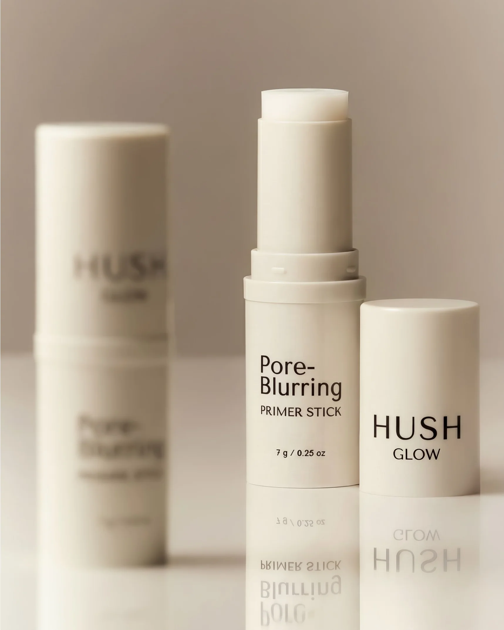 Pore-Blurring Primer Stick - Image 3